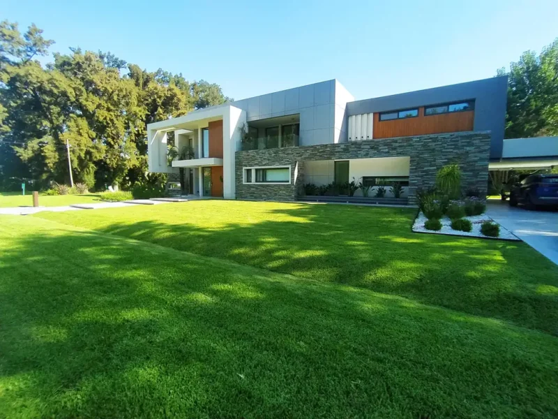 San Diego Country Club .