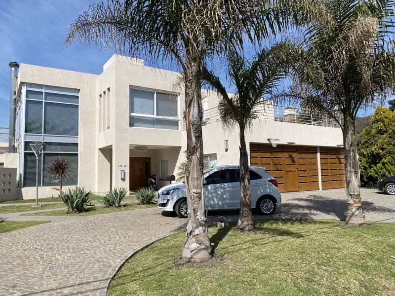 San Diego Country Club .