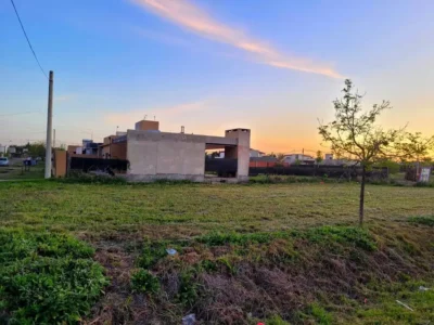 Las Rosas y 20 de Agosto Funes City